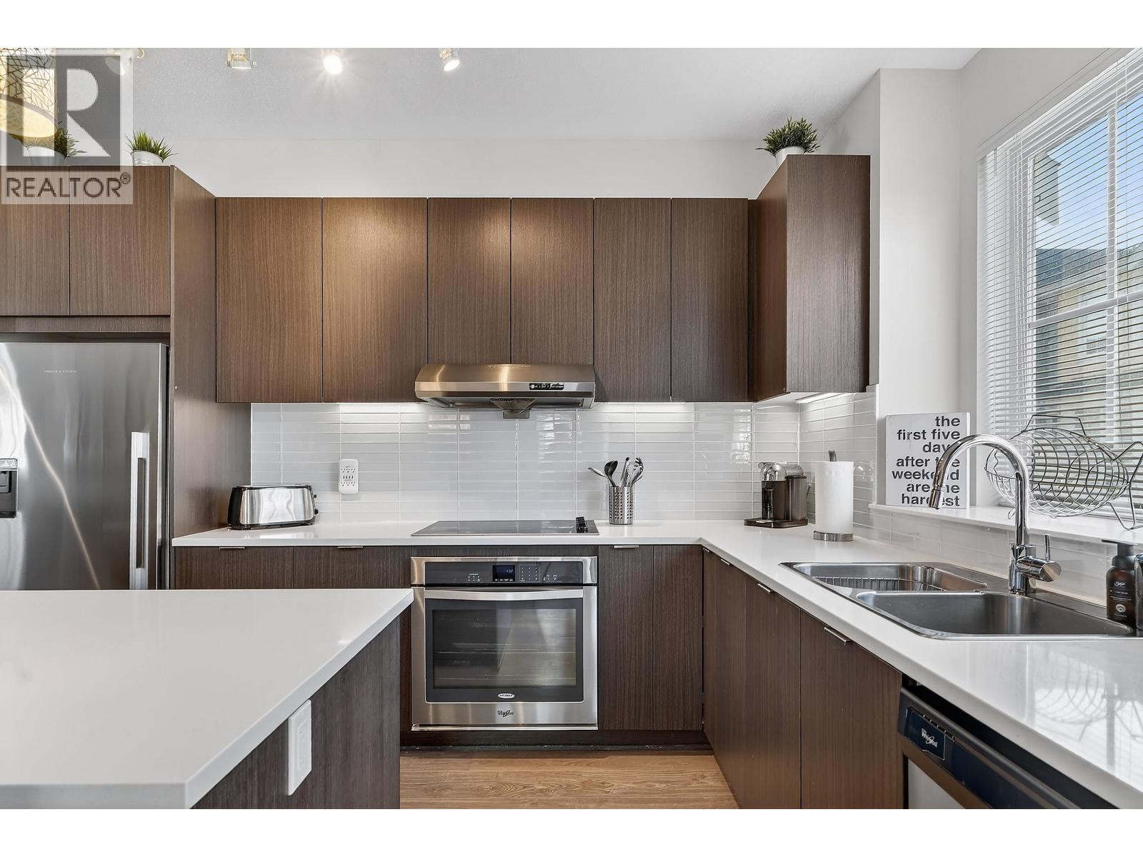 #20-5550 ADMIRAL Way, Ladner