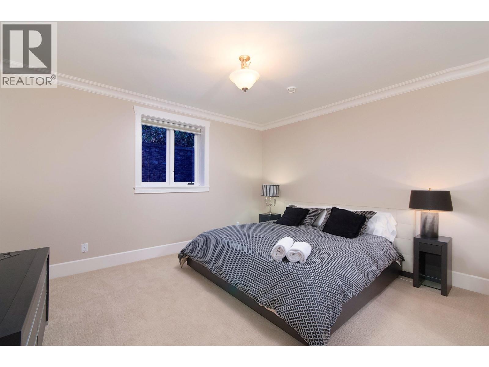 460 WESTHOLME ROAD, West Vancouver