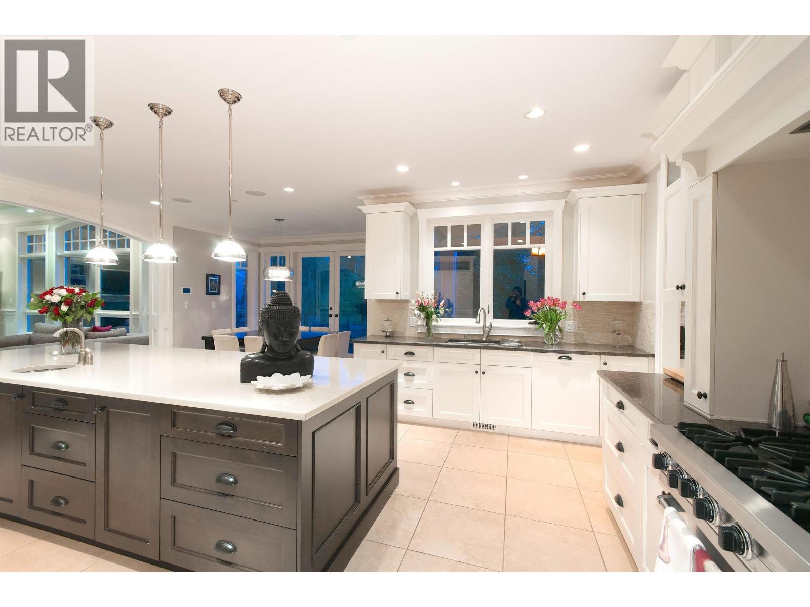 460 WESTHOLME ROAD, West Vancouver