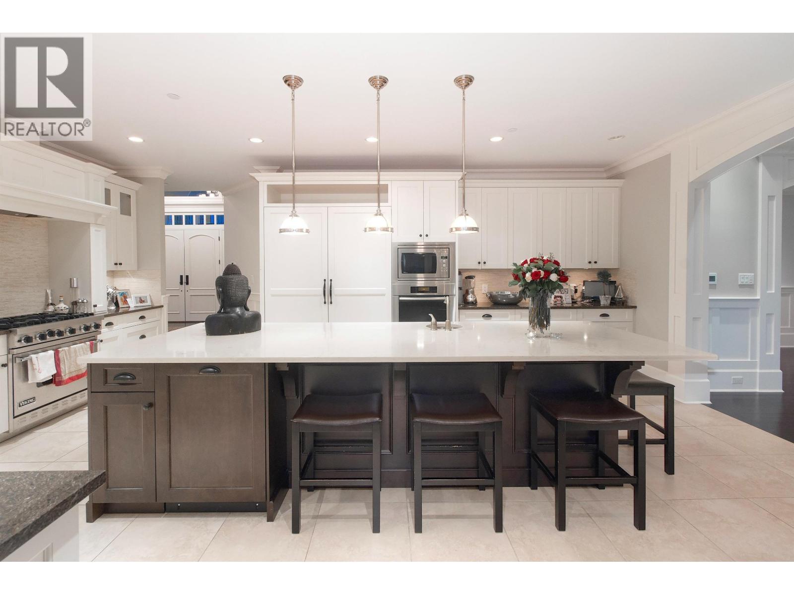 460 WESTHOLME ROAD, West Vancouver