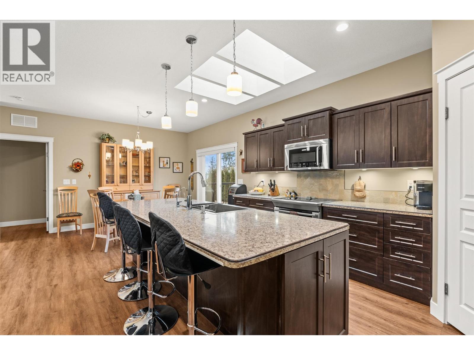 162 9510 Highway 97 N Highway, Vernon