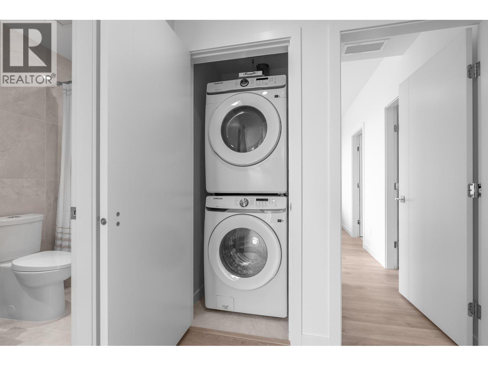 2104 660 QUAYSIDE DRIVE, New Westminster