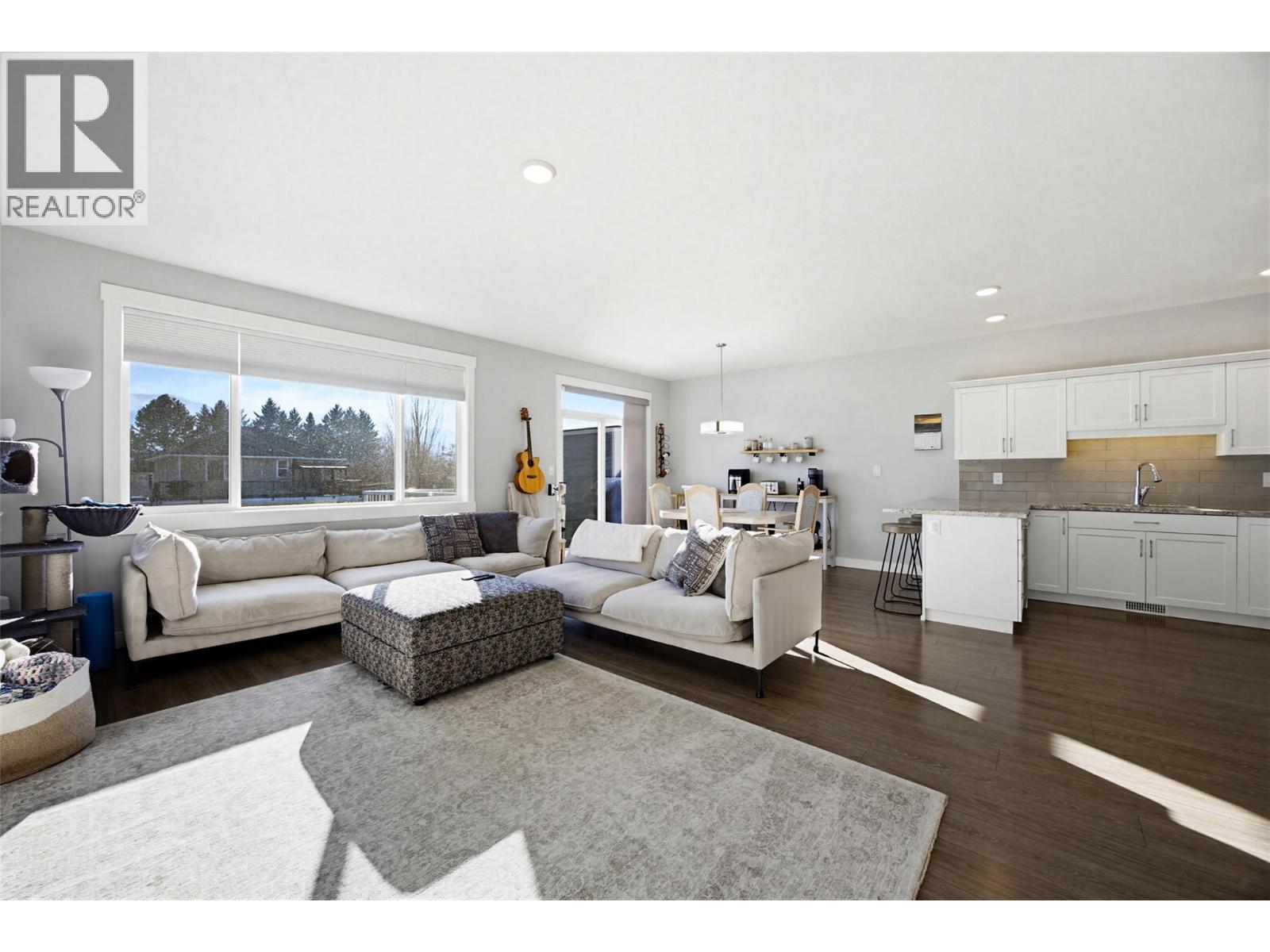 2379 Parkcrest Avenue, Kamloops