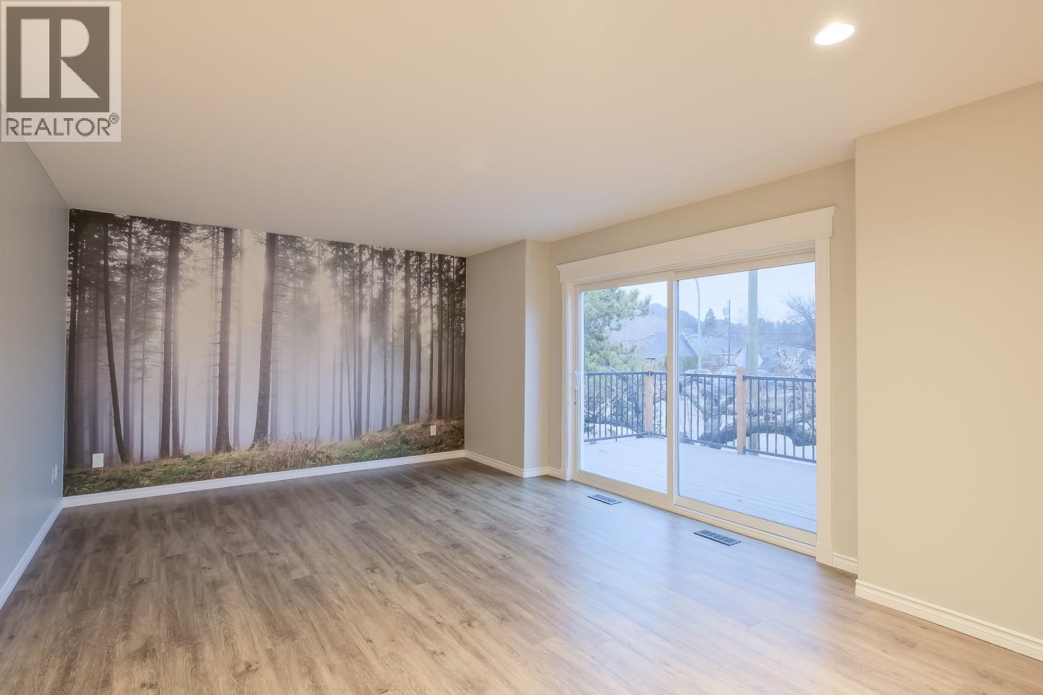  1260 Ethel Street, Kelowna