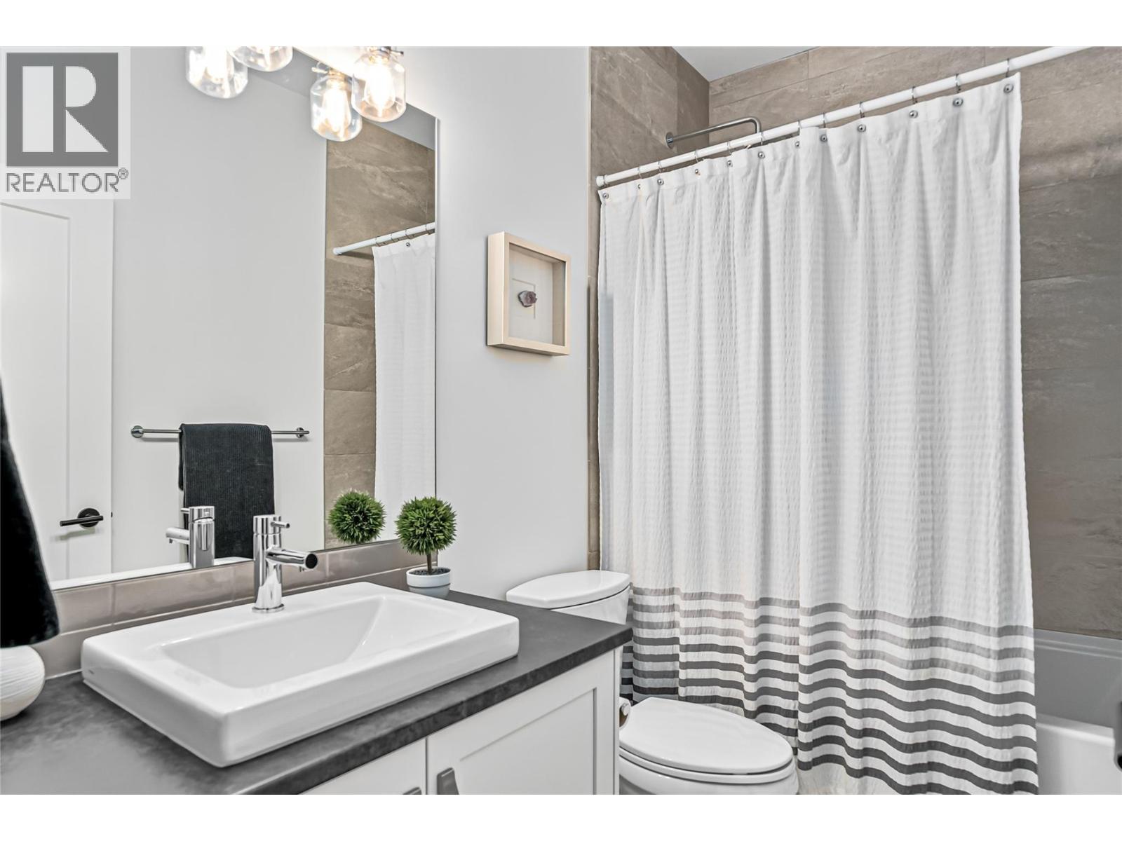 209 Ashcroft Place, Vernon