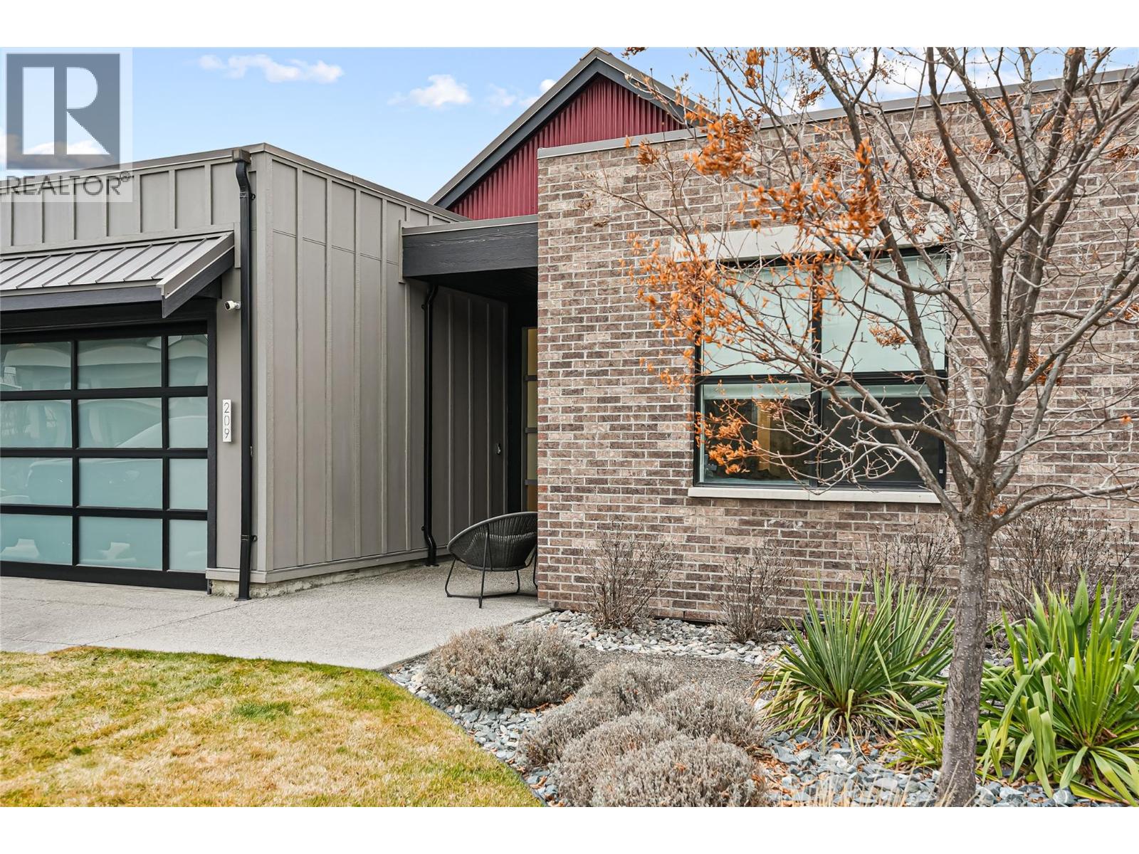 209 Ashcroft Place, Vernon