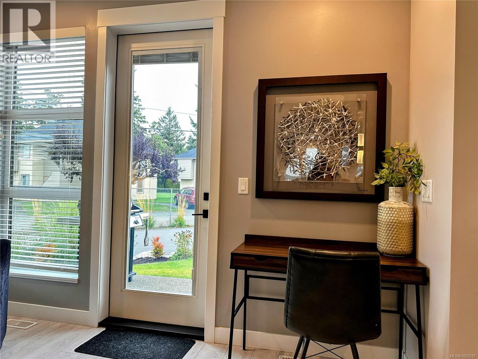 #7 1175 RESORT DR - 15