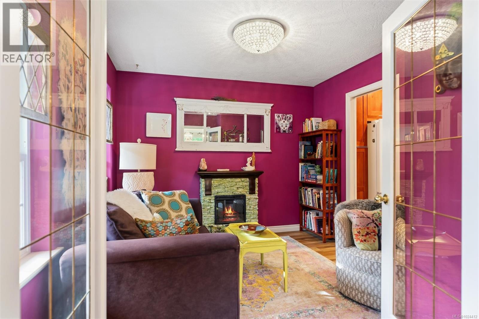 2440 Galland Rd, Shawnigan Lake