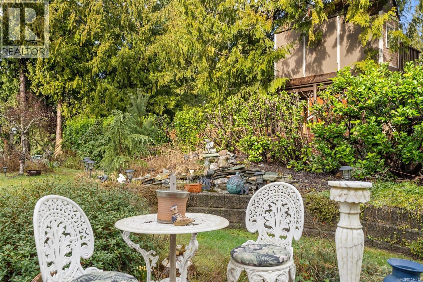 2440 Galland Rd, Shawnigan Lake