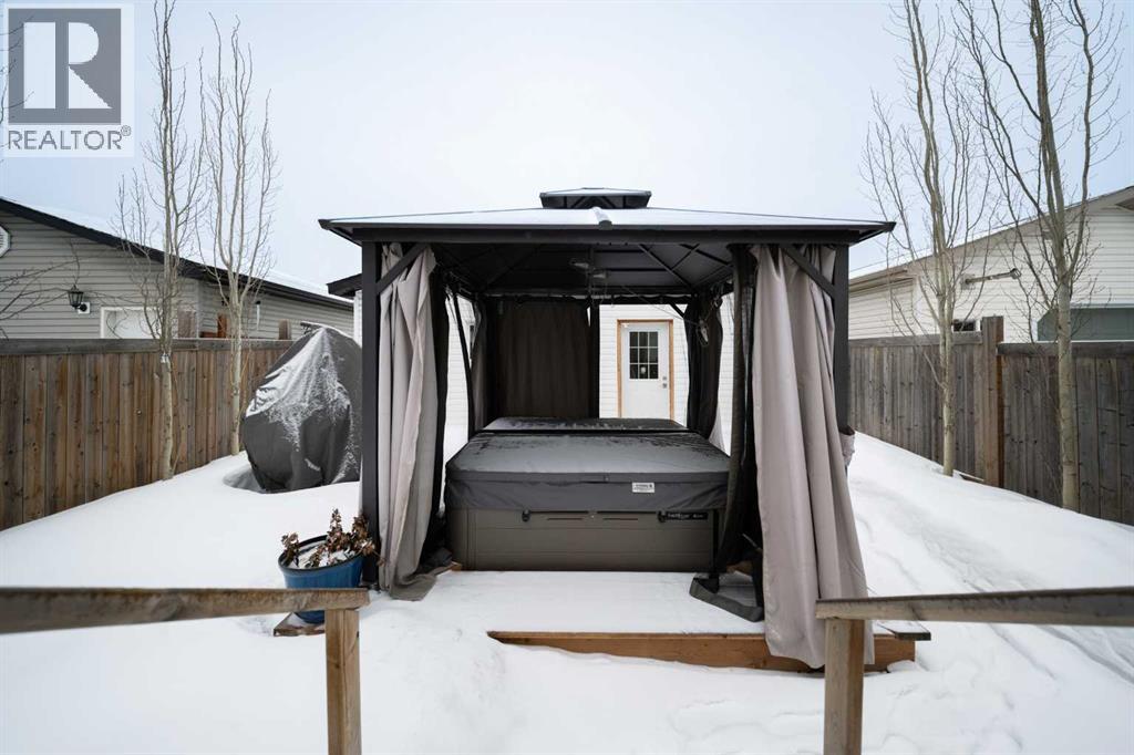 237 Sandstone Lane, Fort McMurray