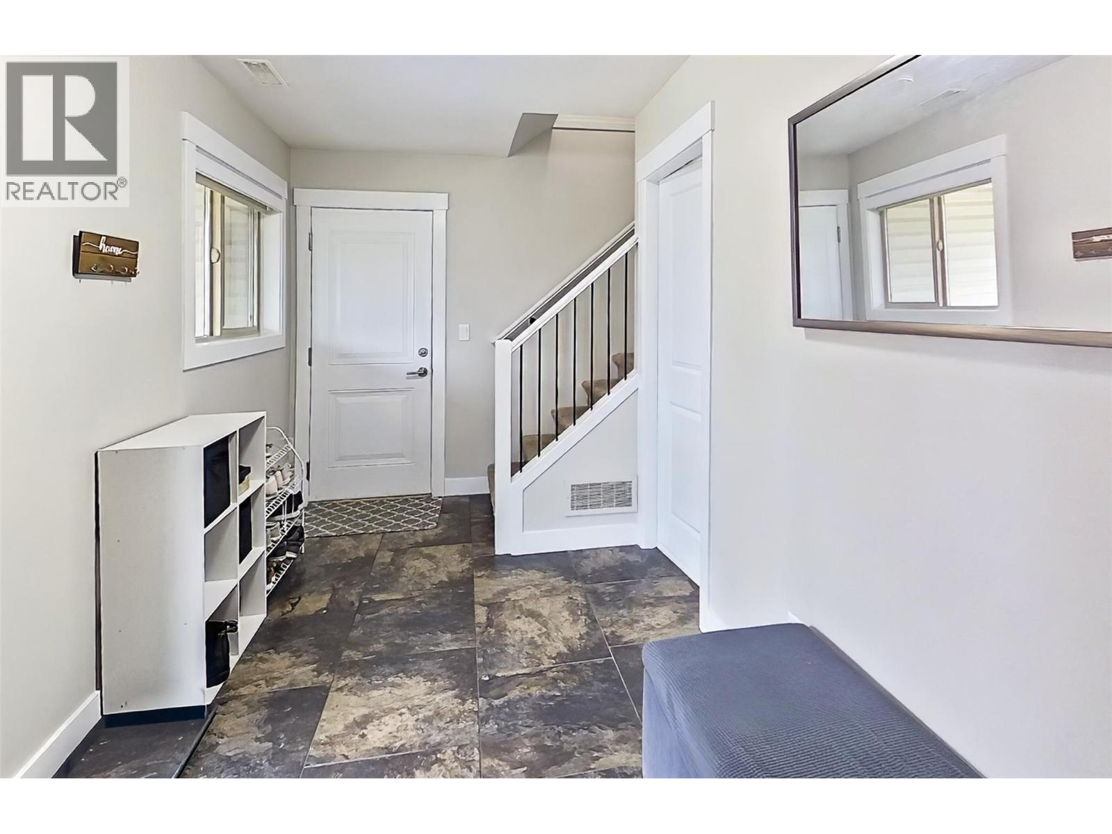  324 Arab Road, Kelowna