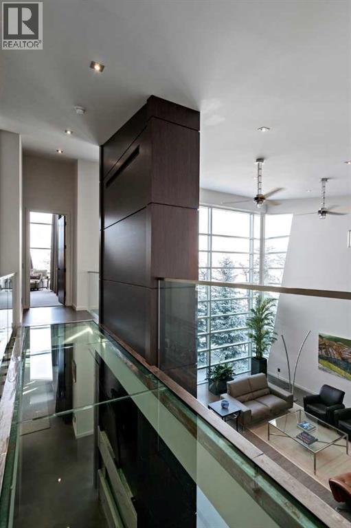 Single Family House for Sale in  Posthill Drive SW Springbank Hill Calgary 