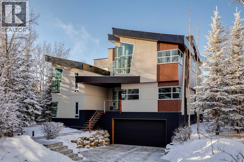 25 Posthill Drive SW, Calgary, Alberta