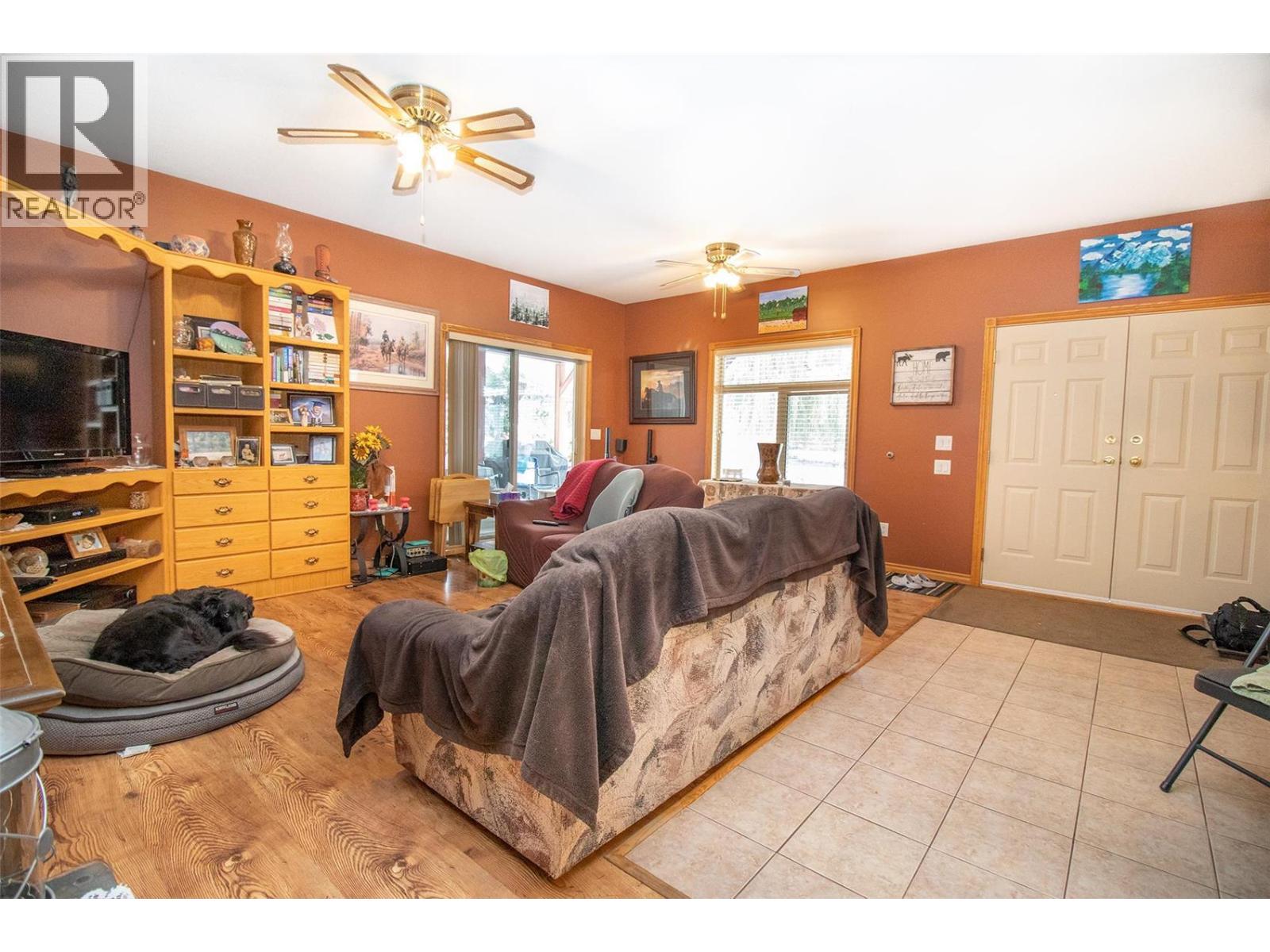  1542 Belgo Road, Kelowna