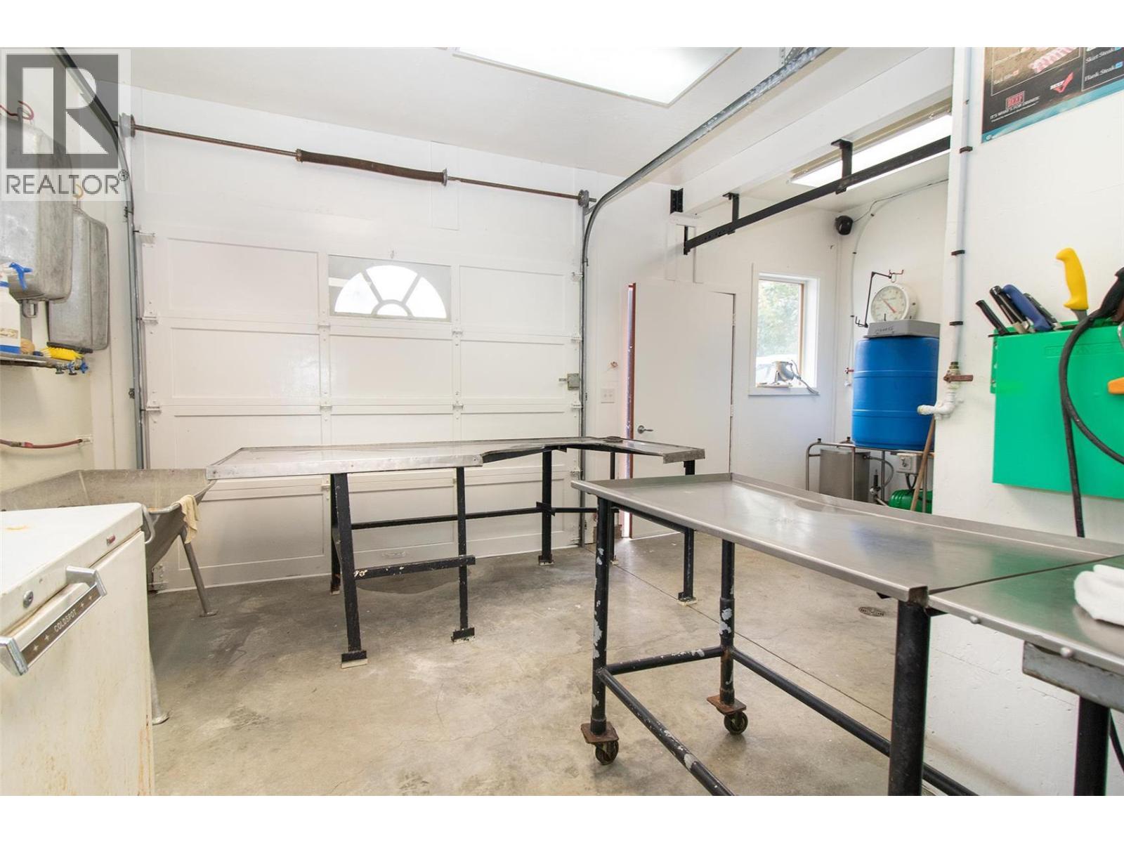  1542 Belgo Road, Kelowna