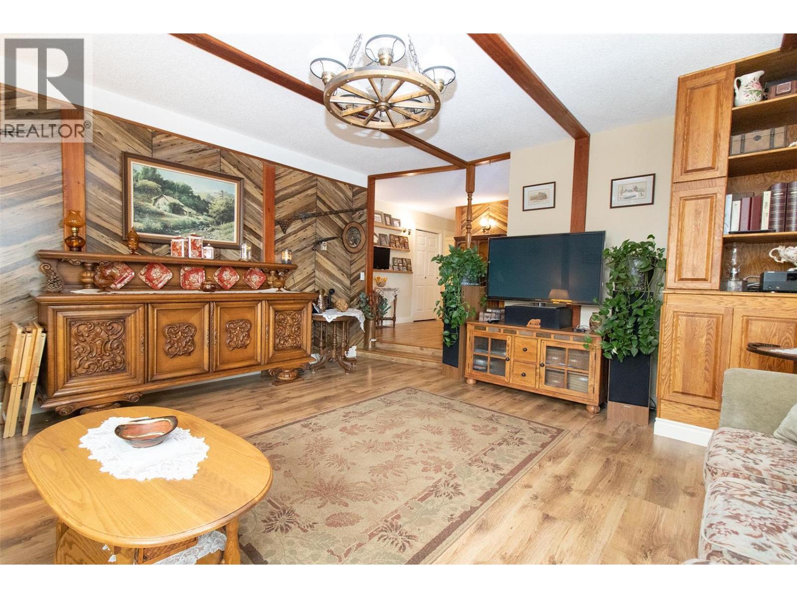  1542 Belgo Road, Kelowna