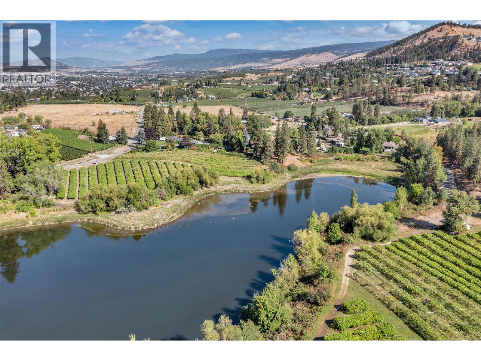  1542 Belgo Road, Kelowna
