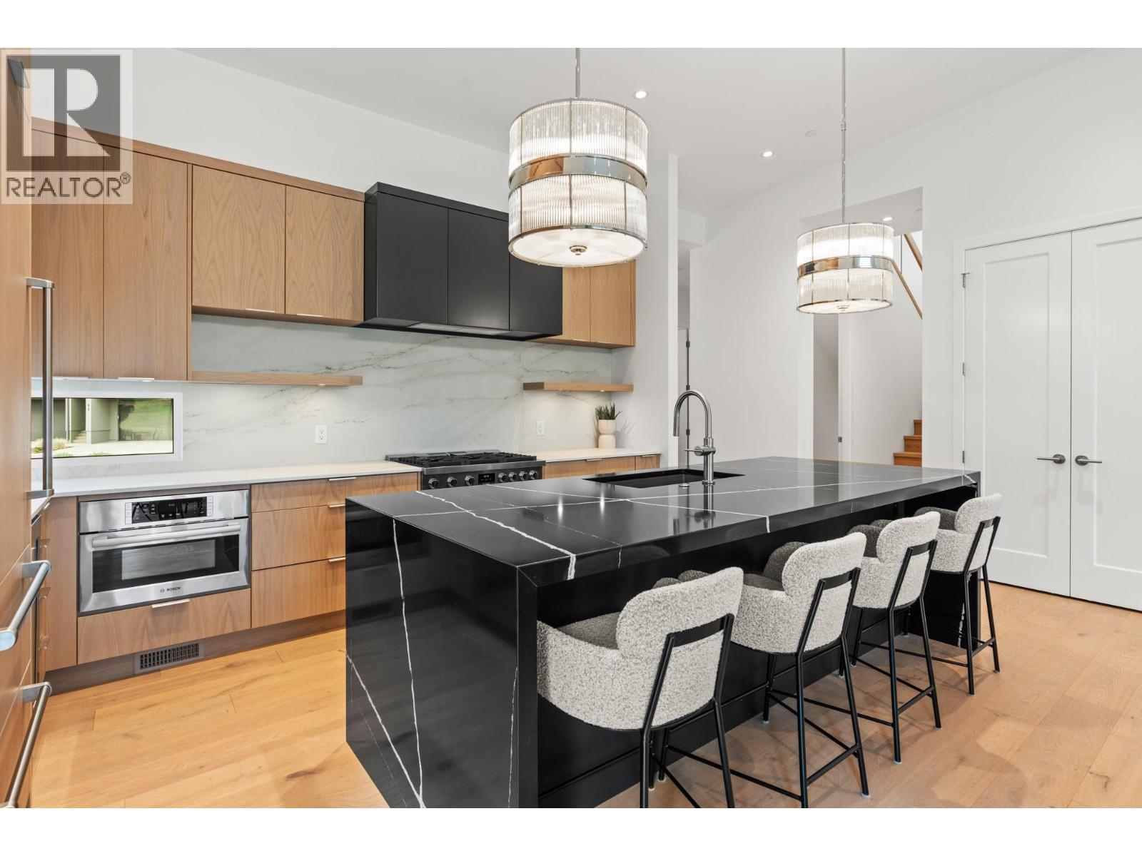 22 105 Predator Ridge Drive, Vernon