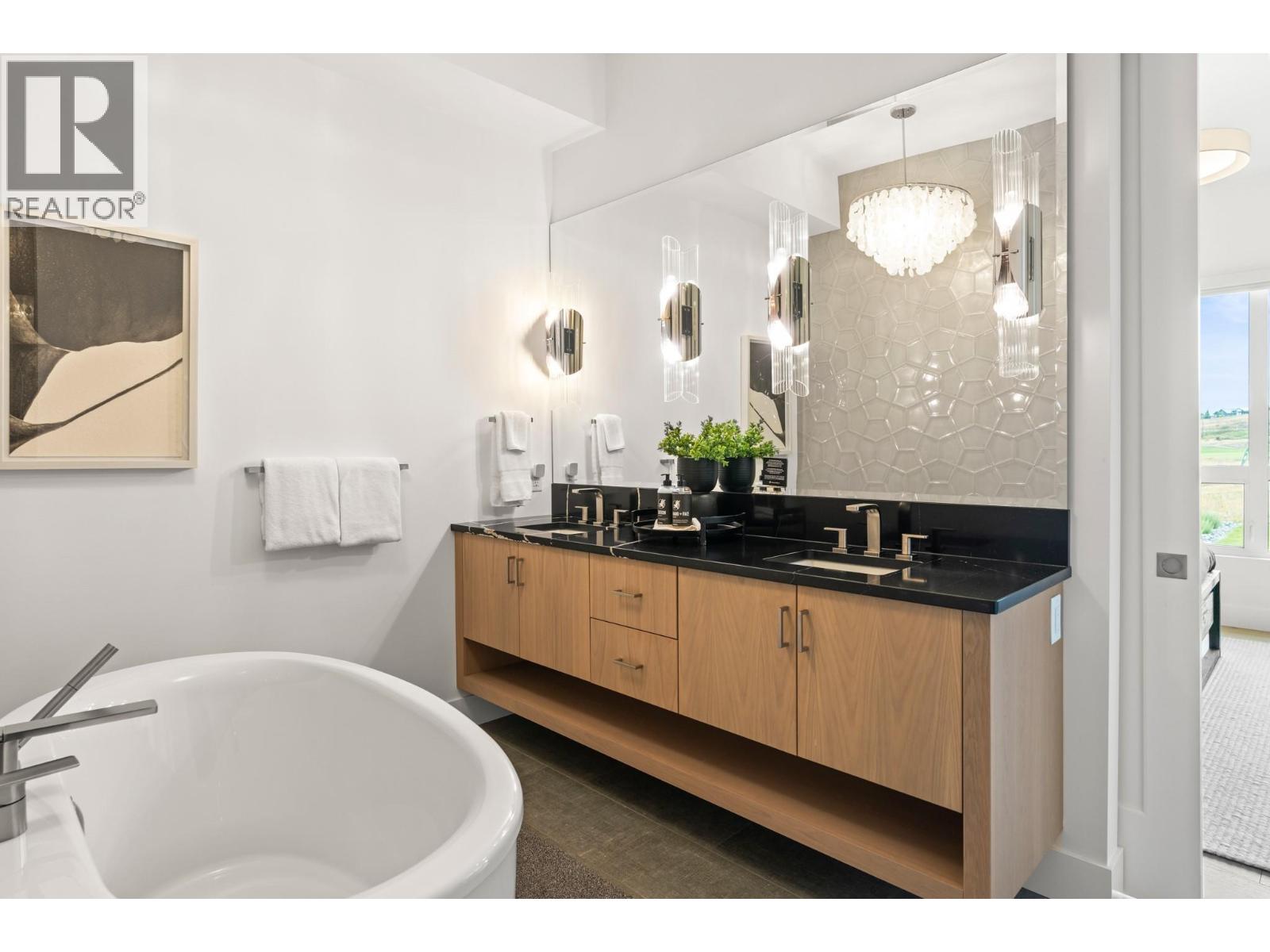 22 105 Predator Ridge Drive, Vernon