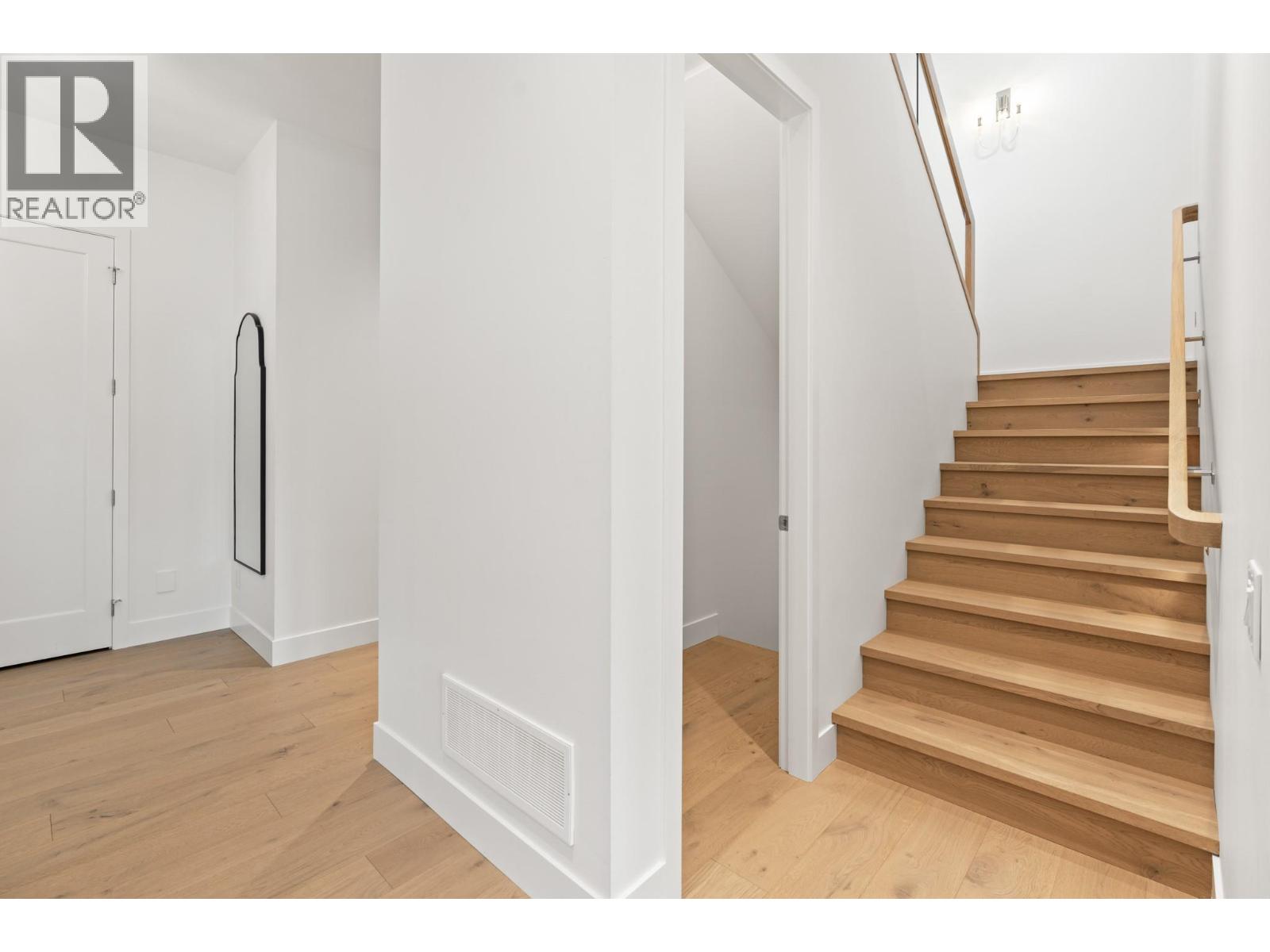 22 105 Predator Ridge Drive, Vernon