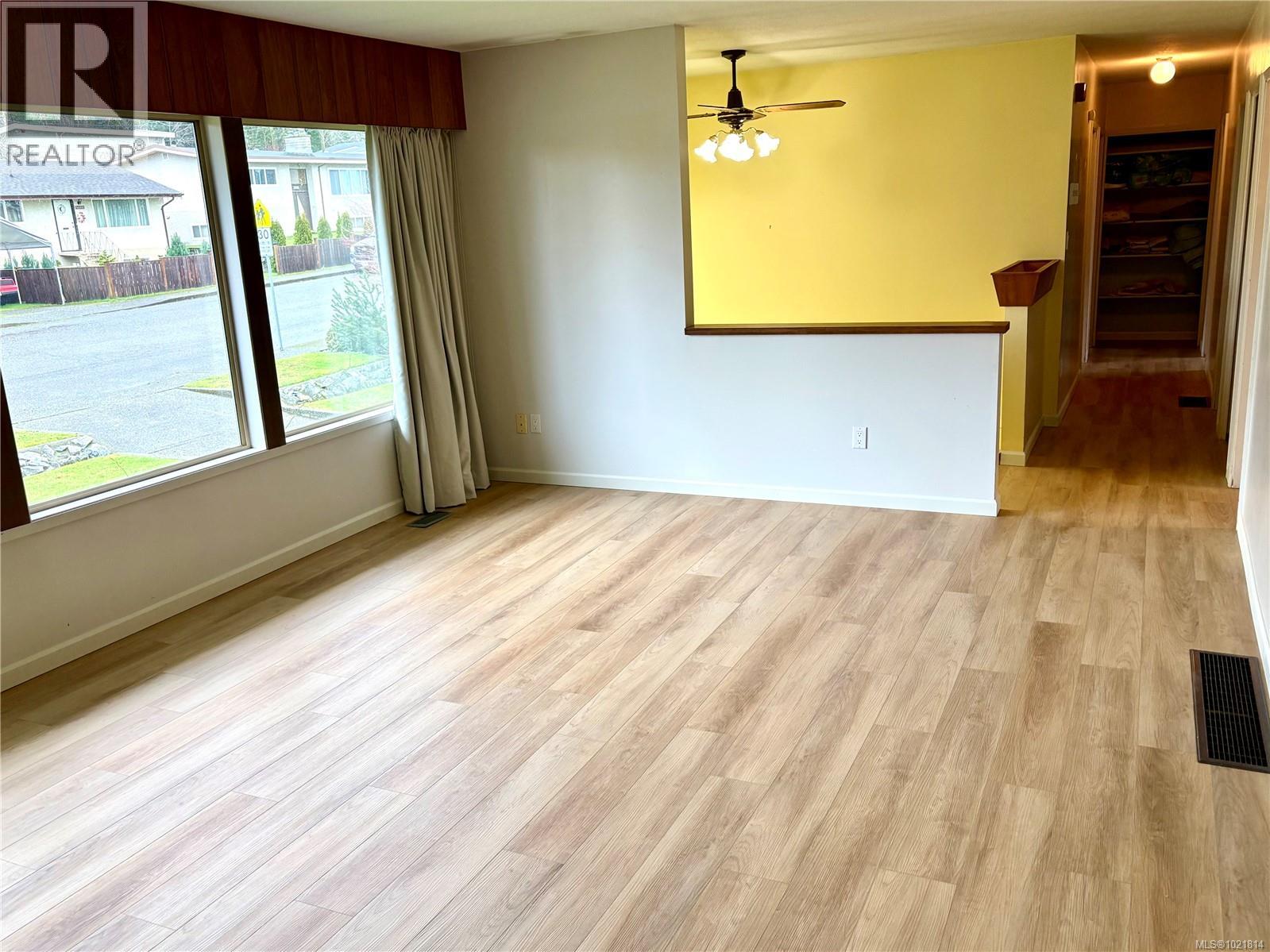 2738 14th Ave, Port Alberni