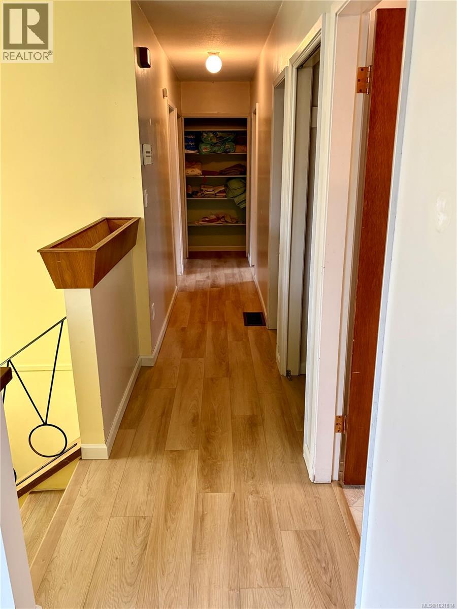 2738 14th Ave, Port Alberni