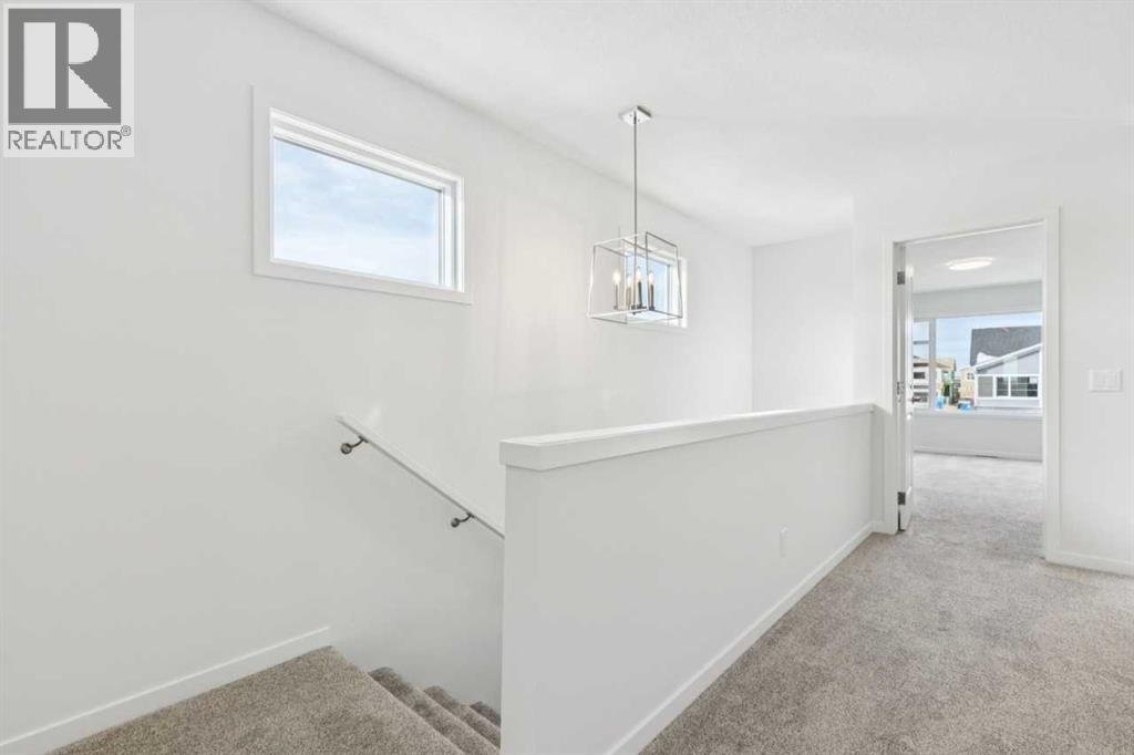 Single Family House for Sale in  Annette Villas NW Glacier Ridge Calgary 