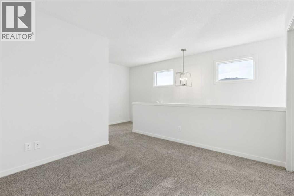 Single Family House for Sale in  Annette Villas NW Glacier Ridge Calgary 