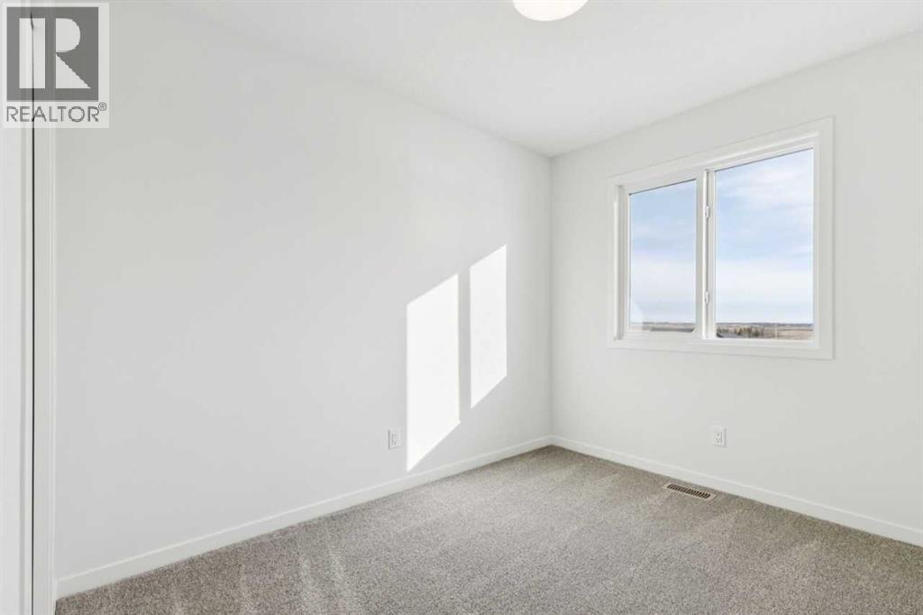 Single Family House for Sale in  Annette Villas NW Glacier Ridge Calgary 