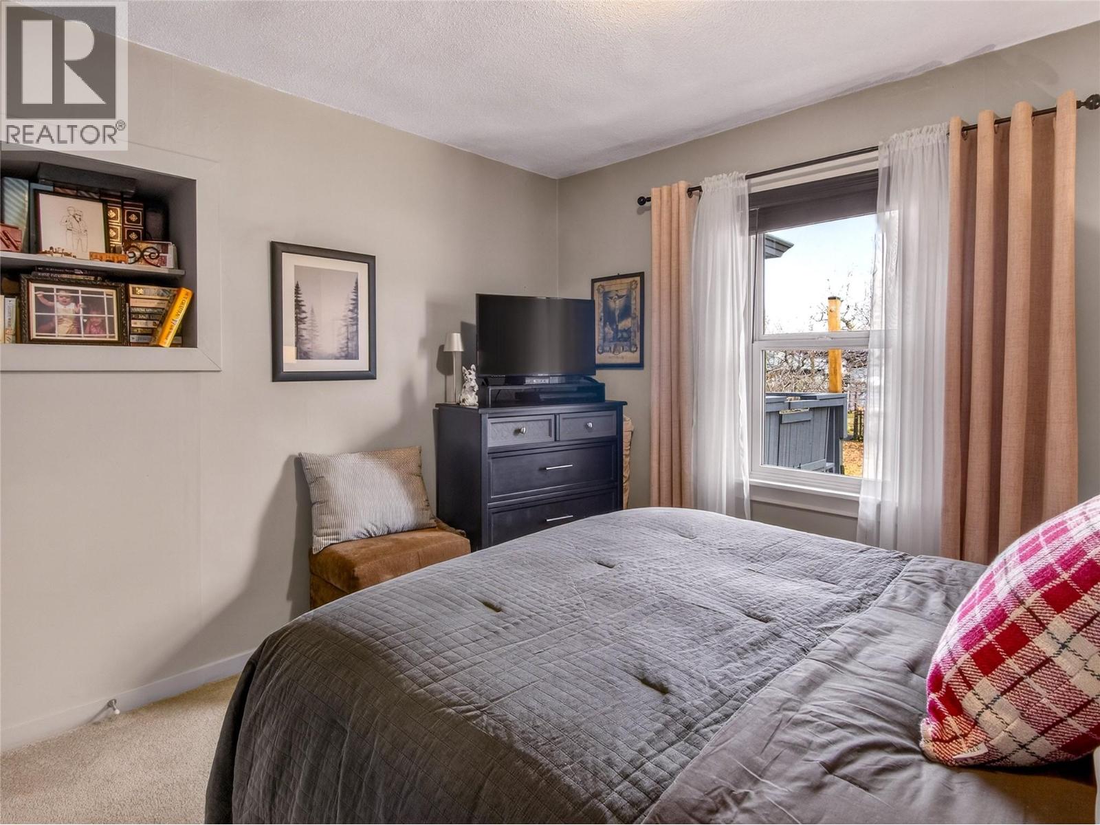 413 Conklin Avenue, Penticton