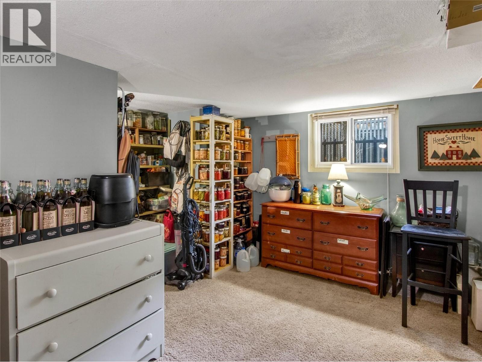 413 Conklin Avenue, Penticton