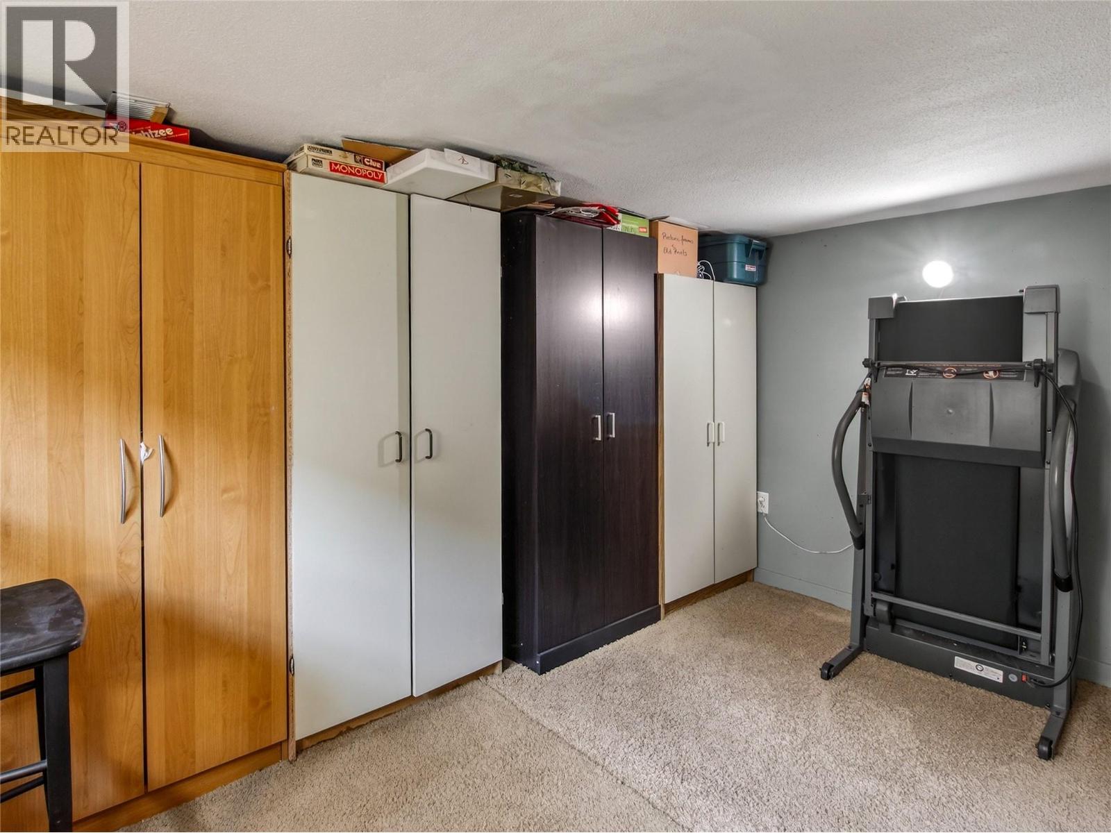 413 Conklin Avenue, Penticton