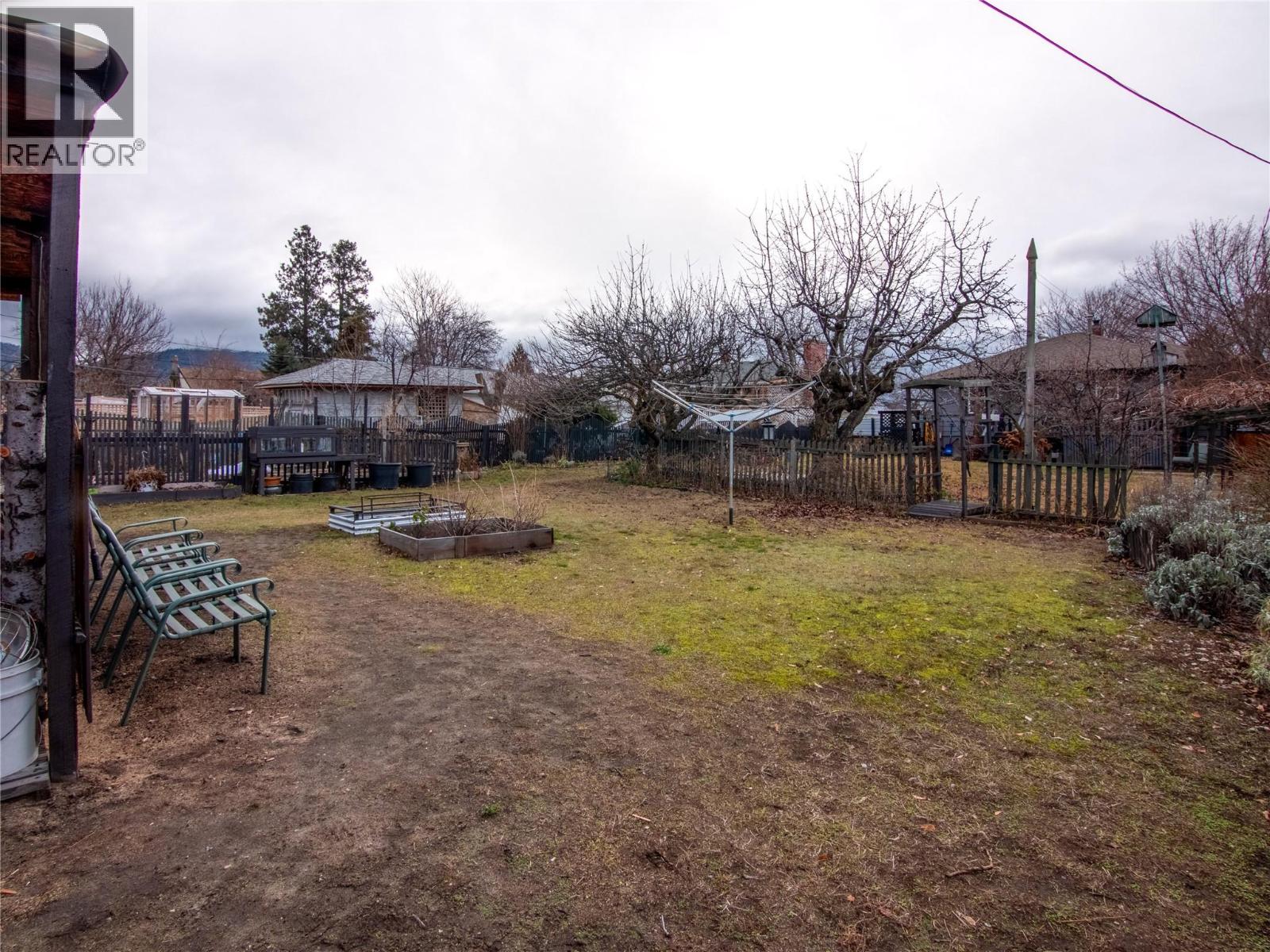 413 Conklin Avenue, Penticton