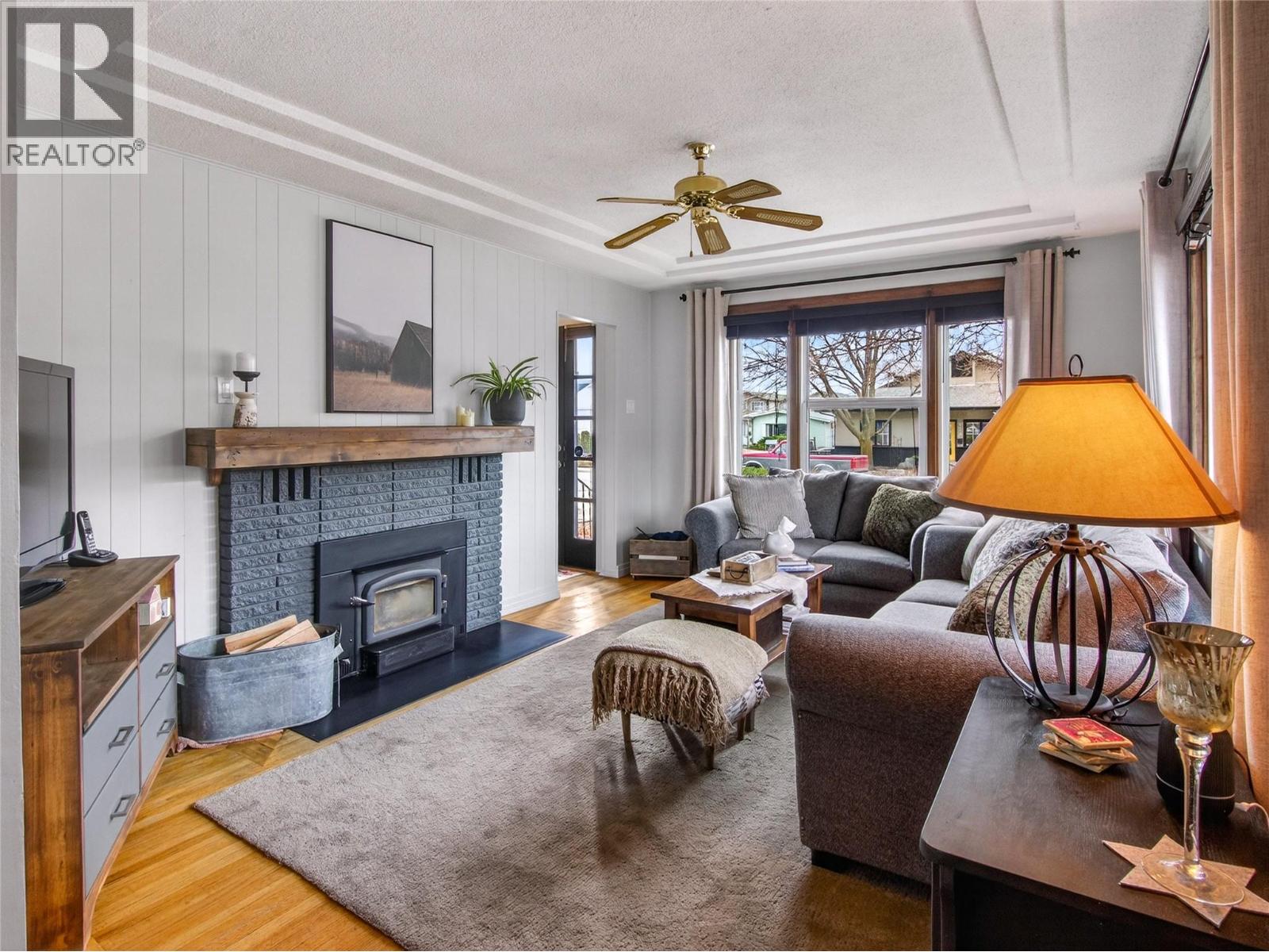 413 Conklin Avenue, Penticton