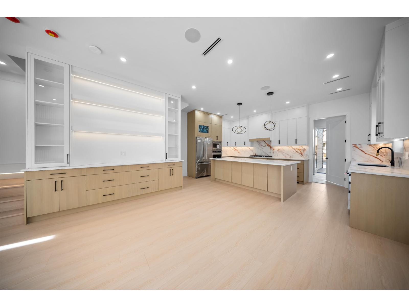 16473 20 AVENUE, Surrey