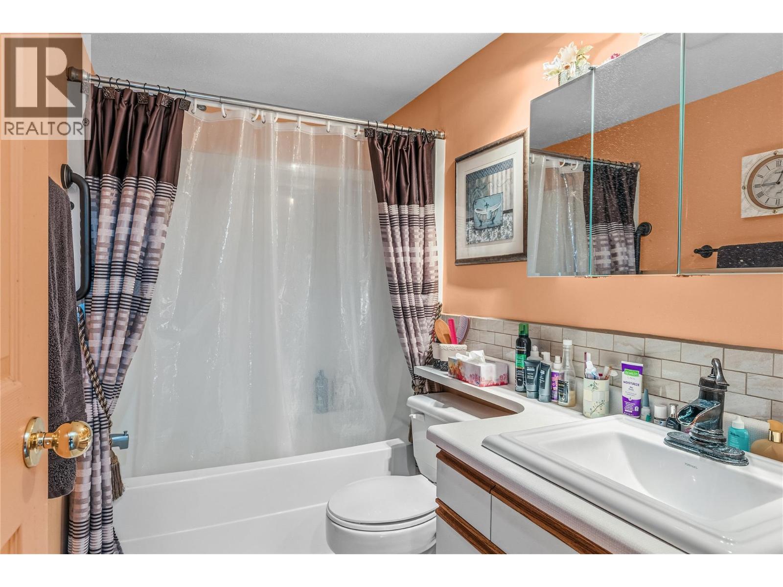 304 3609 30 Avenue, Vernon