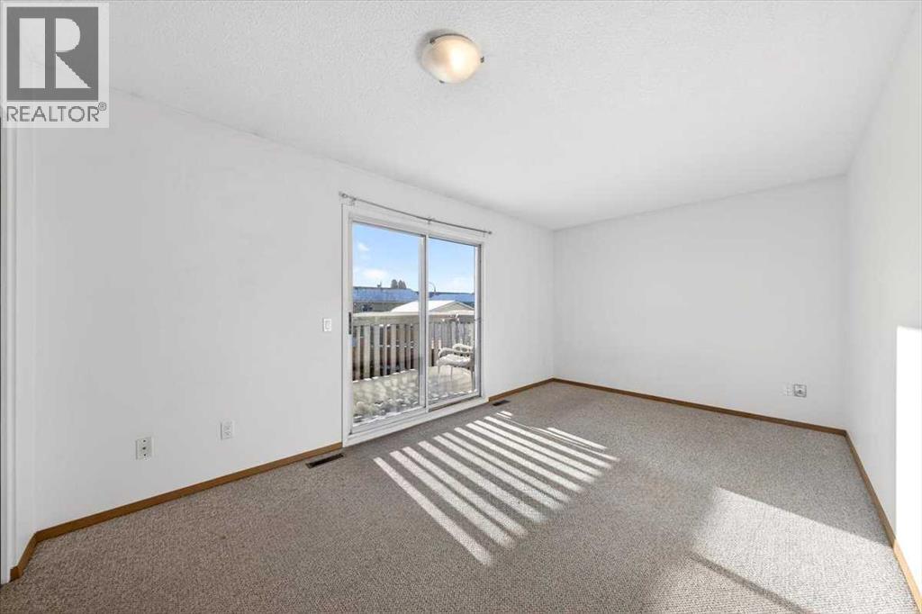 Single Family House Bi-level for Sale in  Falmere Way NE Falconridge Calgary 