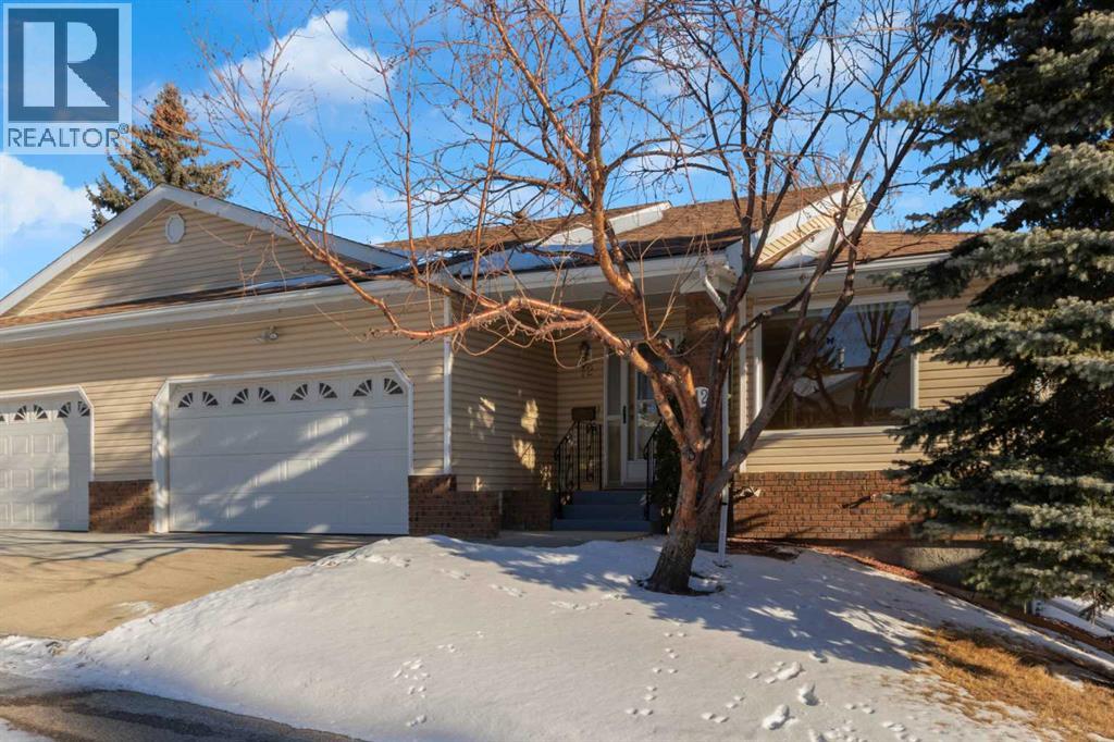 Single Family House for Sale in  Vandoos Villas NW Varsity Calgary 