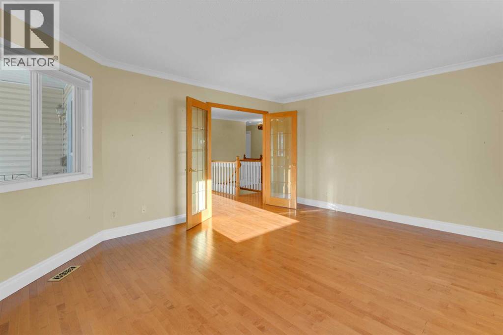 Single Family House for Sale in  Vandoos Villas NW Varsity Calgary 