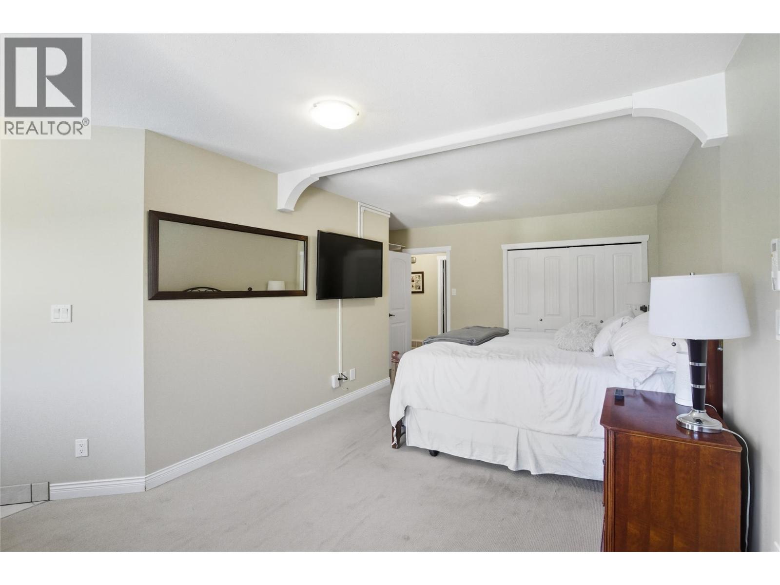 5996 Todd Hill Crescent, Kamloops