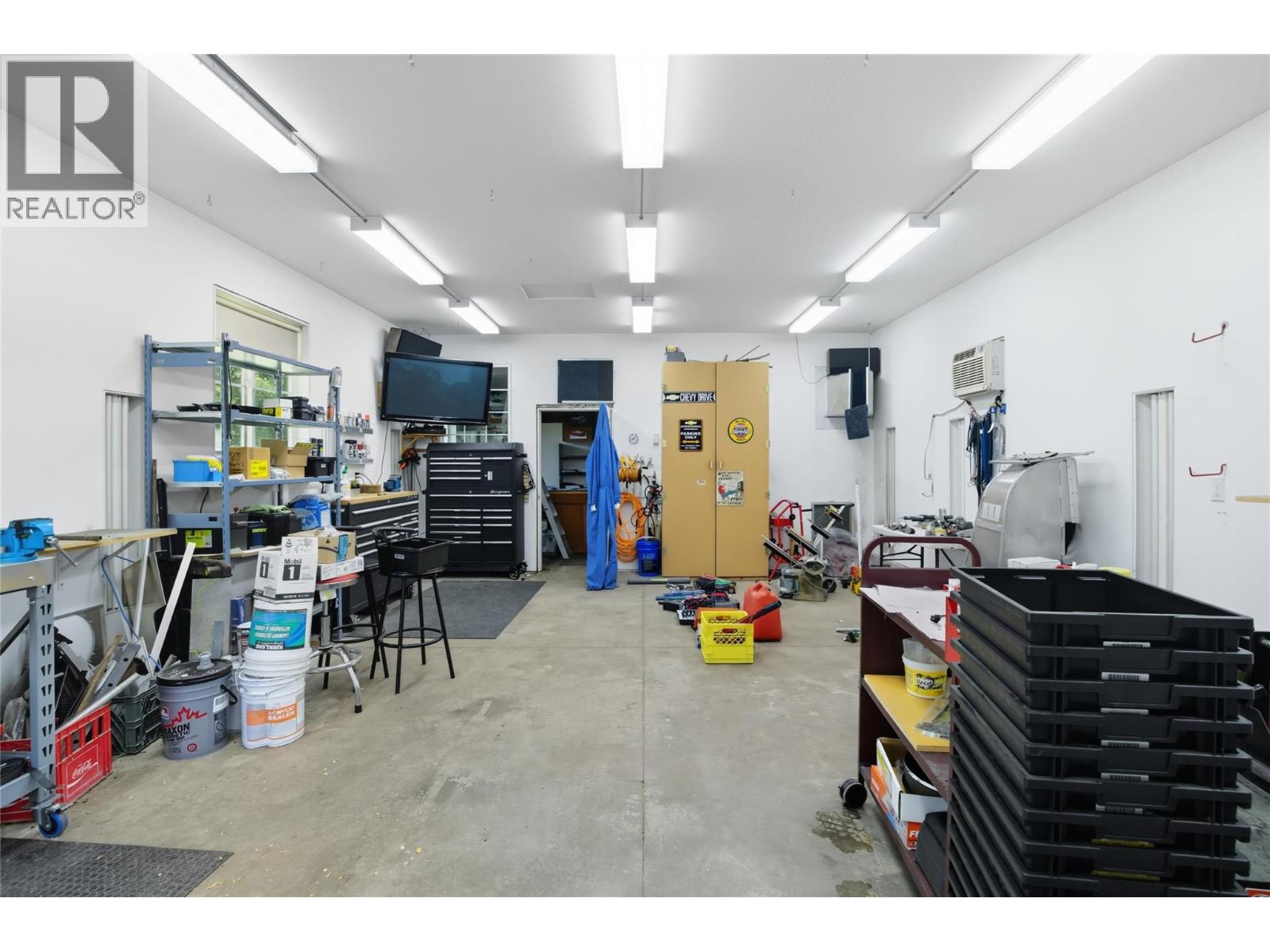 5996 Todd Hill Crescent, Kamloops