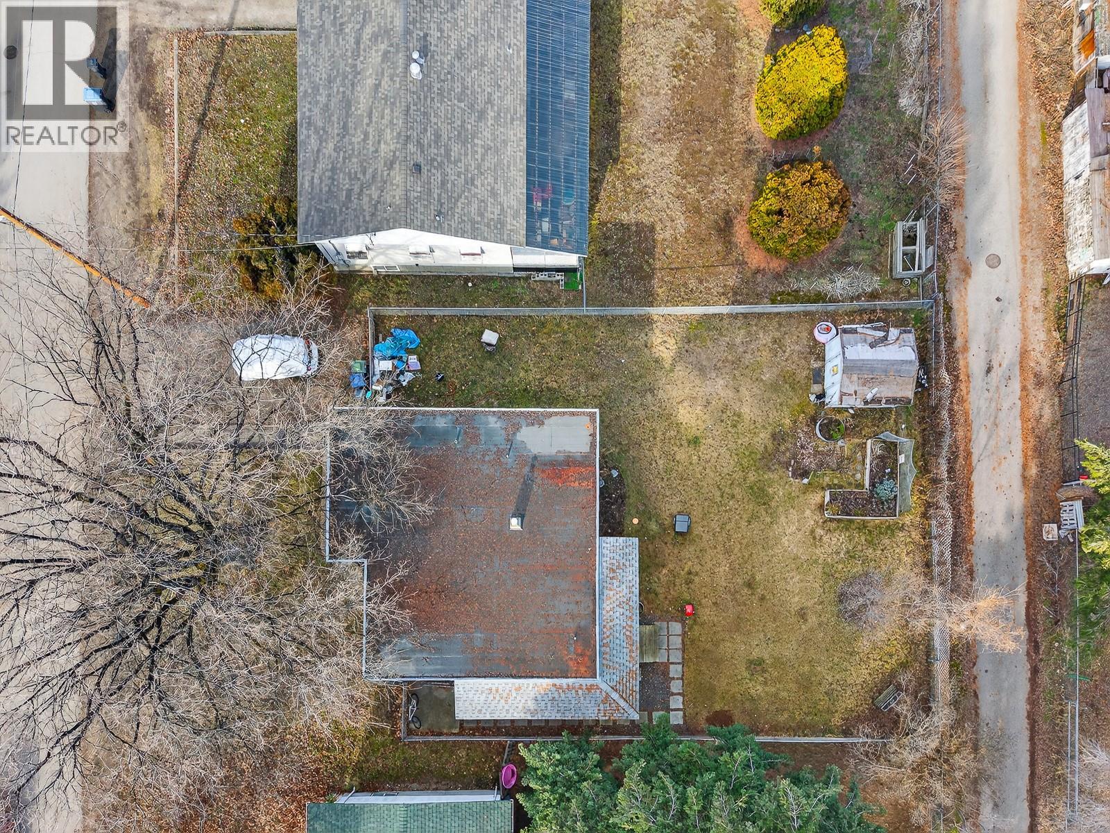 495 Donhauser Road, Kelowna