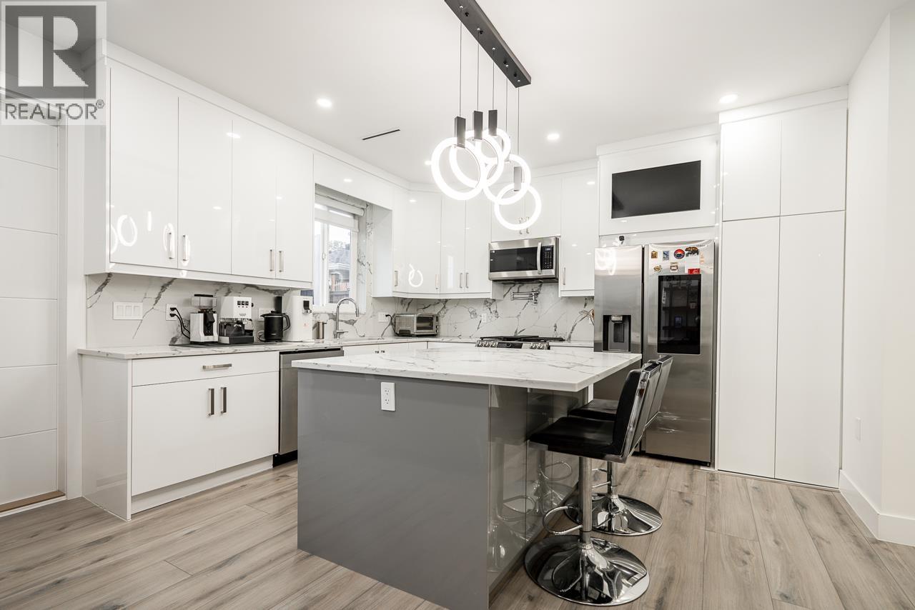 #2 4675 CANADA WAY, Burnaby