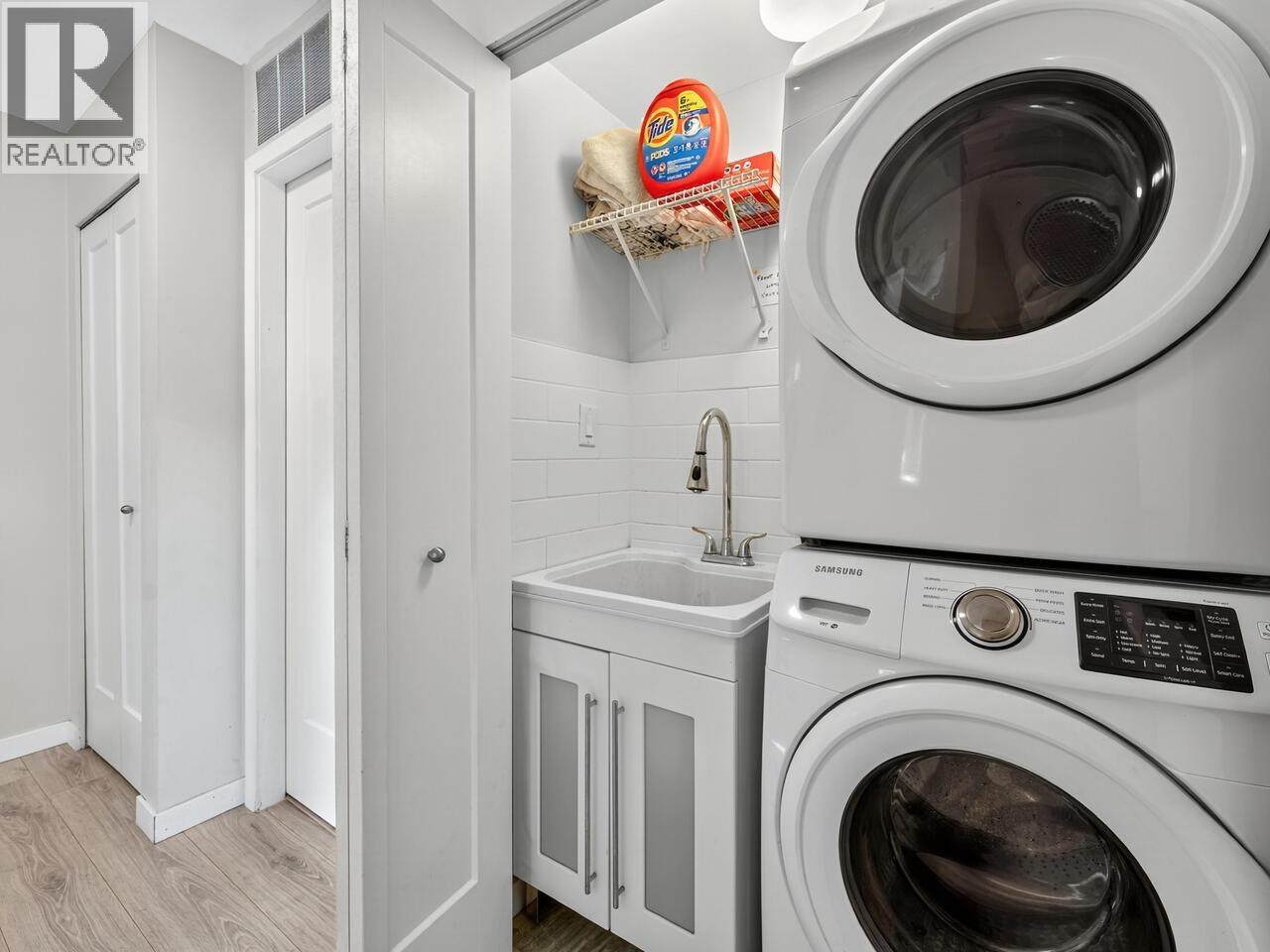 52 650 ROCHE POINT DRIVE, North Vancouver