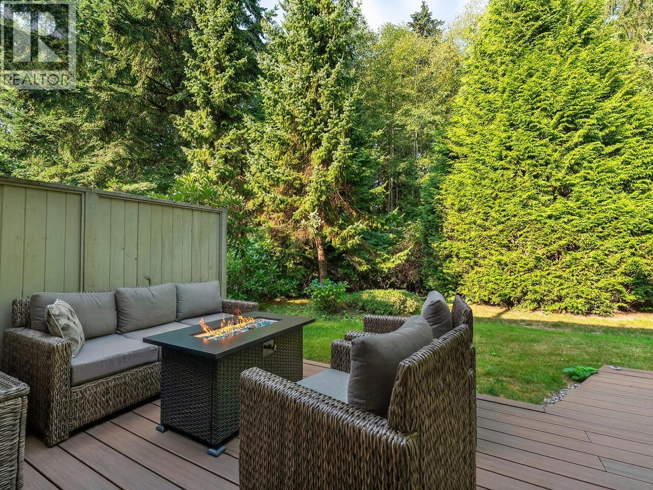 52 650 ROCHE POINT DRIVE, North Vancouver