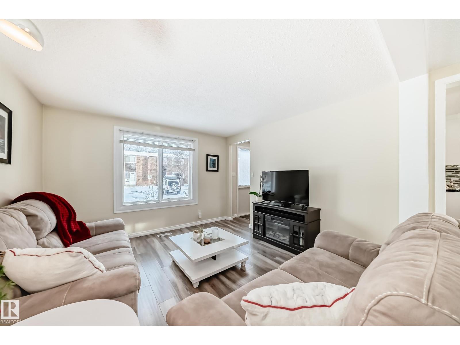 66 RIDGEWOOD TC, St. Albert