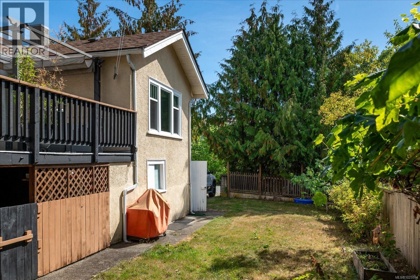 397 Machleary St - 36