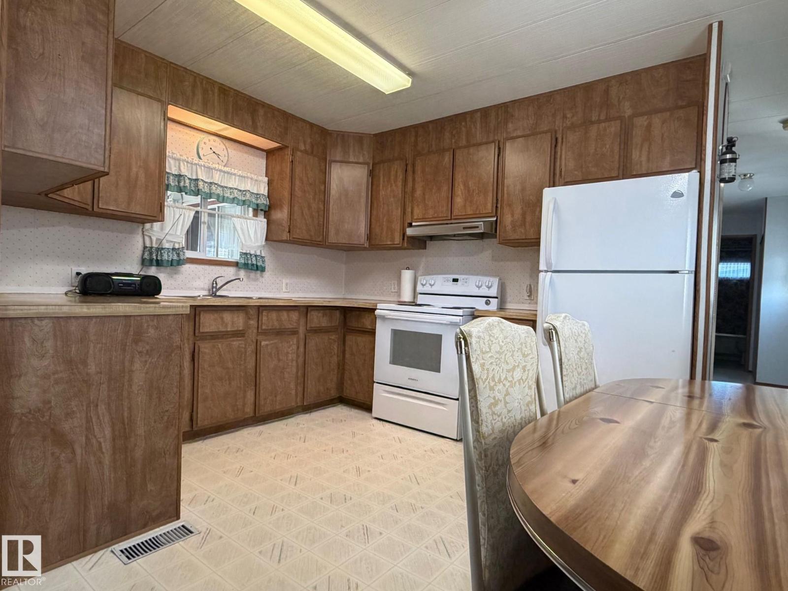 41 Willow Park Estates, Leduc