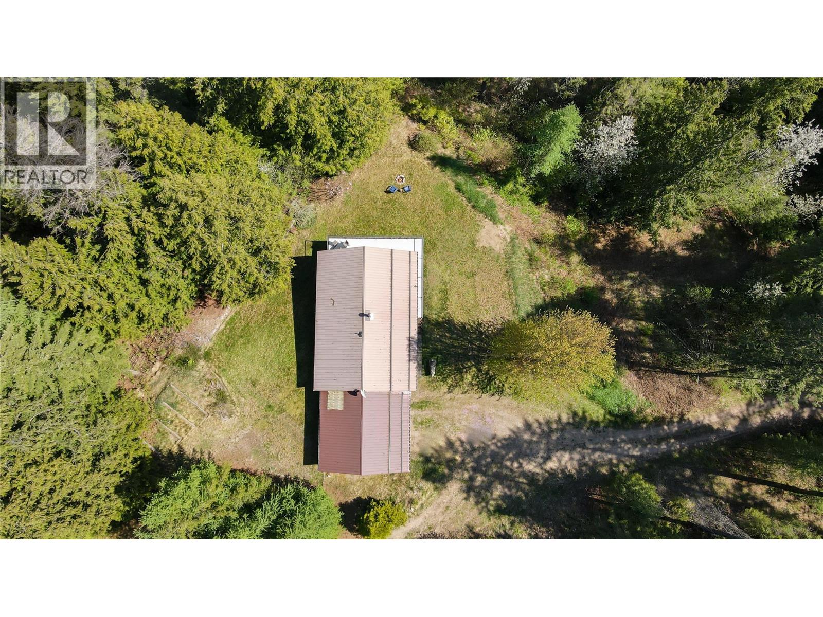 5949 Slocan River Road - 31