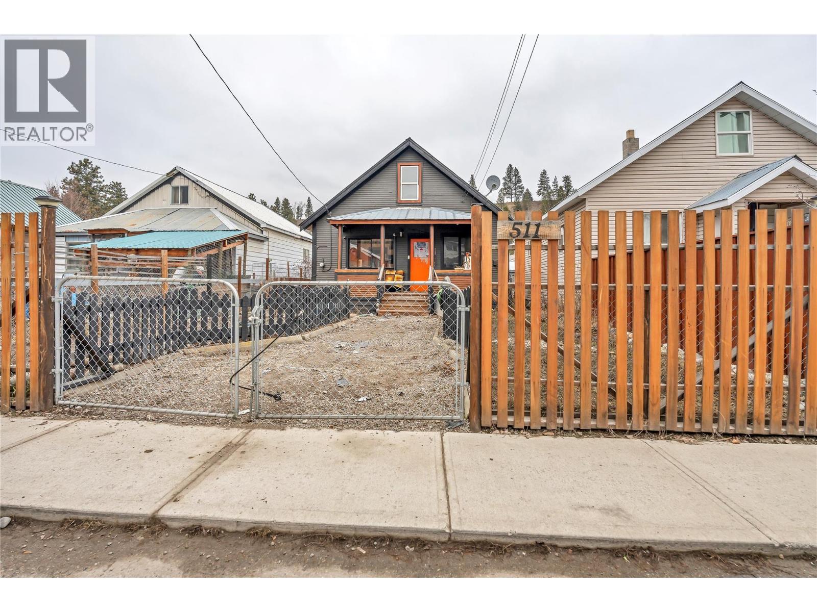 511 SIMILKAMEEN Avenue, Princeton